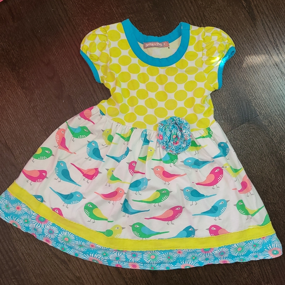 🐦🌸🌼 Jelly the Pug, mixed Spring print, size 4T